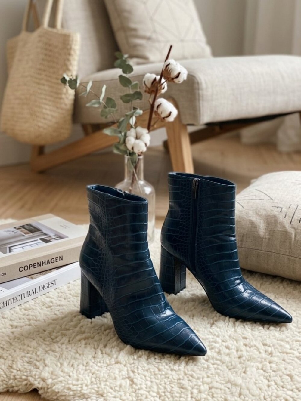 Nine West Ankle Boots Block Heel Croc Embossed Blue Size 6M
